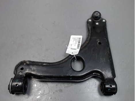 TRIANGLE INFERIEUR AVANT GAUCHE OPEL ASTRA 2004-