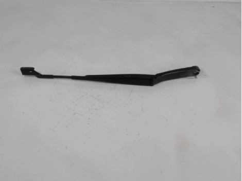 BRAS ESSUIE-GLACE AVANT GAUCHE SEAT IBIZA 91-93