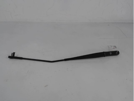 BRAS ESSUIE-GLACE AVANT DROIT VOLKSWAGEN GOLF V 2003-2009