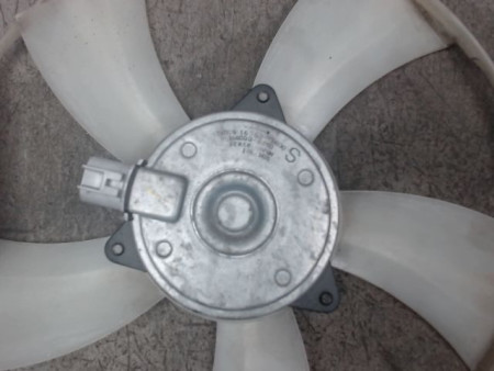 MOTEUR VENTILATEUR RADIATEUR TOYOTA YARIS