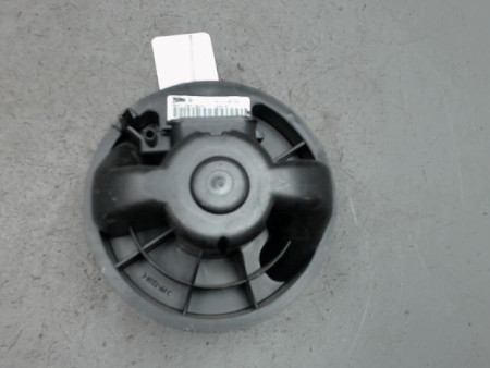 MOTEUR VENTILATEUR CHAUFFAGE PEUGEOT 107