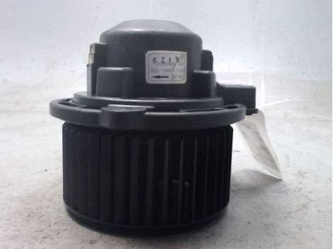 MOTEUR VENTILATEUR CHAUFFAGE KIA CARENS 2002-