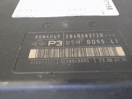 BOITE A FUSIBLES RENAULT MEGANE III ESTATE 09-