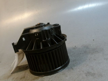 MOTEUR VENTILATEUR CHAUFFAGE FORD FIESTA 2010-