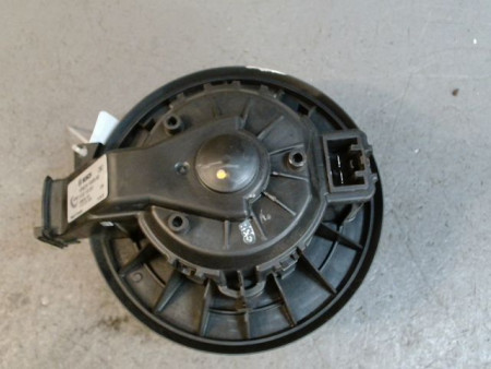 MOTEUR VENTILATEUR CHAUFFAGE FORD FIESTA 2010-