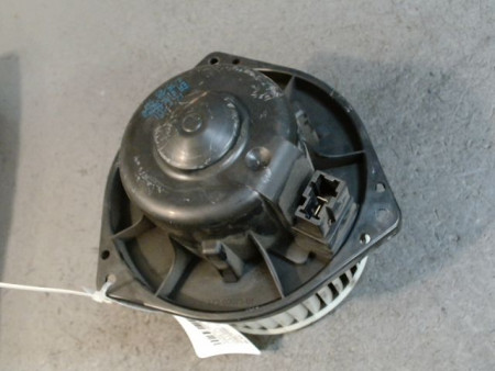 MOTEUR VENTILATEUR CHAUFFAGE SUZUKI IGNIS 03-