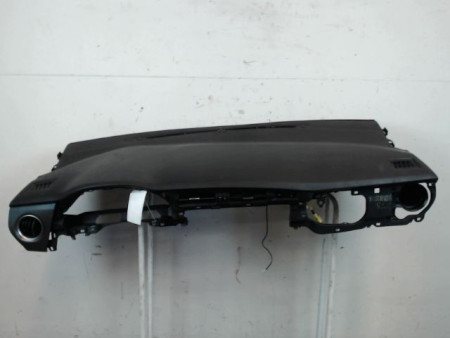 PLANCHE DE BORD  TOYOTA AURIS