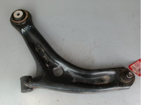 TRIANGLE INFERIEUR AVANT GAUCHE FORD FIESTA 6 PHASE 2 DIESEL