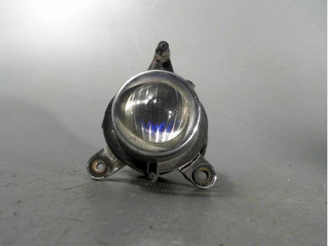 PHARE ANTIBROUILLARD AVANT DROIT ALFA ROMEO 147