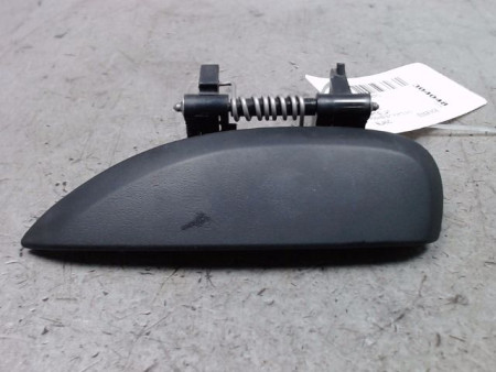 POIGNEE EXTERIEURE PORTE AVANT GAUCHE DACIA SANDERO 2008-