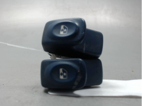 COMMANDE LEVE-GLACE PORTE AVG RENAULT TWINGO 93-98