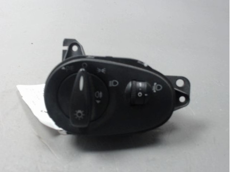 COMMANDE ECLAIRAGE FORD FOCUS 98-04