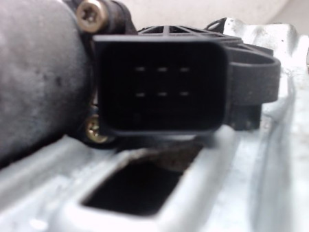 MECANISME+MOTEUR LEVE-GLACE AVANT GAUCHE MERCEDES CLASSE C 2000-