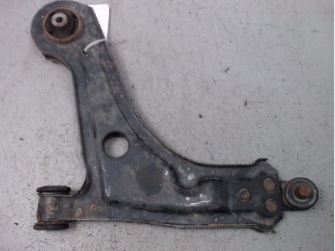 TRIANGLE INFERIEUR AVANT GAUCHE CHEVROLET LACETTI 2005-