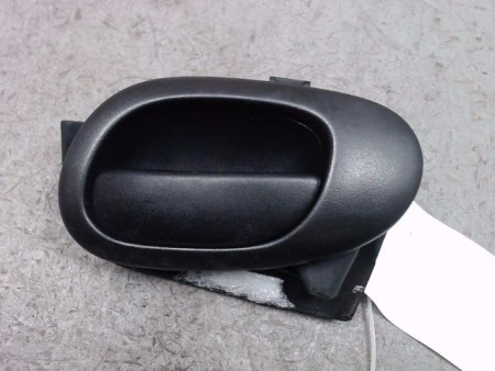 POIGNEE INTERIEURE PORTE AVANT DROIT PEUGEOT 206+ 2009-