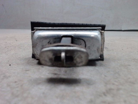 TIRANT PORTE AVANT GAUCHE FORD FOCUS 04-07