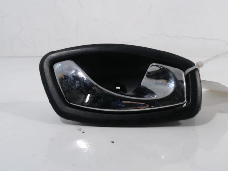 POIGNEE INTERIEURE PORTE AVANT DROIT RENAULT CLIO IV 2012-