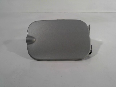 VOLET DE TRAPPE CARBURANT DACIA SANDERO 2008-