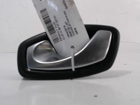 POIGNEE INTERIEURE PORTE ARRIERE GAUCHE RENAULT CLIO IV 2012-