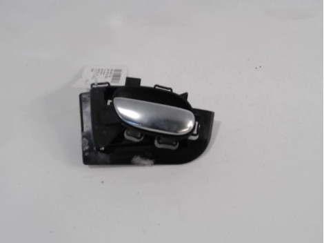 POIGNEE INTERIEURE PORTE AVANT GAUCHE PEUGEOT 206+ 2009-