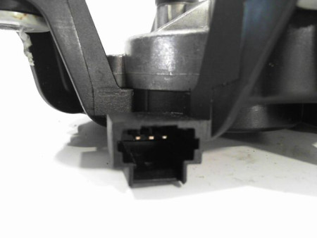 MOTEUR ESSUIE-GLACE ARRIERE RENAULT MEGANE III 2008-