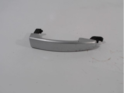 POIGNEE EXTERIEURE PORTE AVANT DROIT OPEL CORSA 06-09