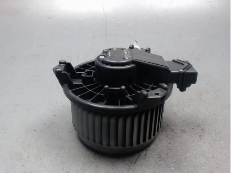 MOTEUR VENTILATEUR CHAUFFAGE TOYOTA YARIS 2005-