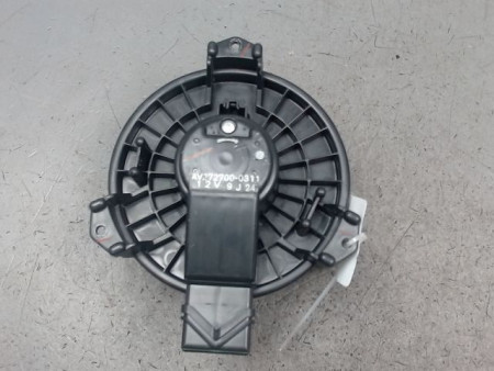 MOTEUR VENTILATEUR CHAUFFAGE TOYOTA YARIS 2005-