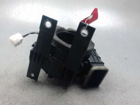 MOTEUR VENTILATEUR CHAUFFAGE TOYOTA COROLLA