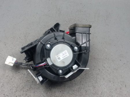 MOTEUR VENTILATEUR CHAUFFAGE TOYOTA COROLLA