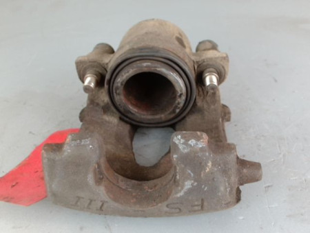 ETRIER DE FREIN AVANT GAUCHE AUDI A3 1 PHASE 1 1.9D - 8V TURBO