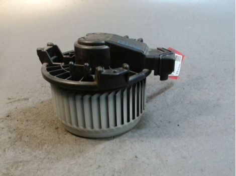 MOTEUR VENTILATEUR CHAUFFAGE SUZUKI SWIFT 3 DIESEL