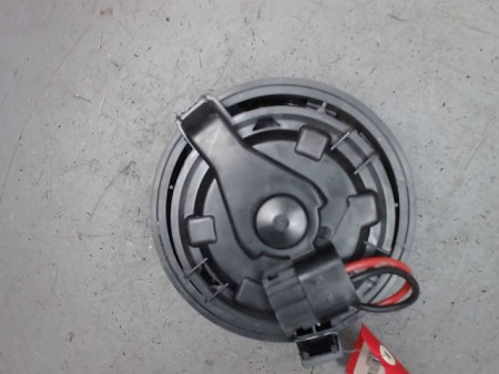 MOTEUR VENTILATEUR CHAUFFAGE PEUGEOT 208