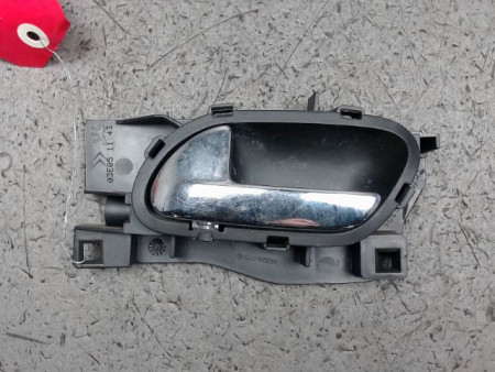 POIGNEE INTERIEURE PORTE AVANT GAUCHE PEUGEOT 407 PHASE 1 DIESEL