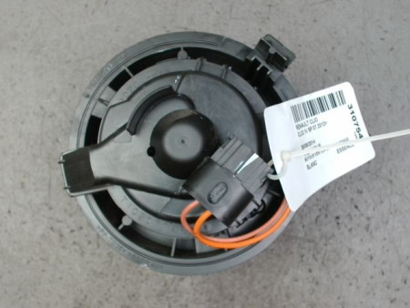 MOTEUR VENTILATEUR CHAUFFAGE RENAULT CLIO IV 2012-