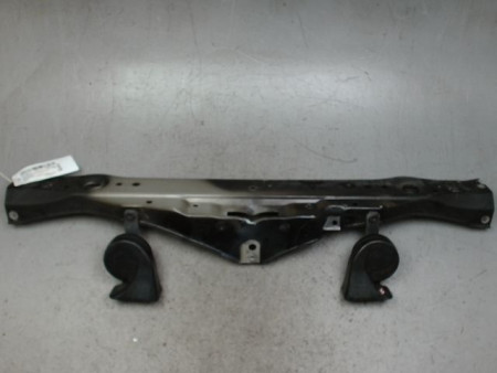 TRAVERSE SUPERIEURE ARMATURE AVANT LEXUS RX 400H