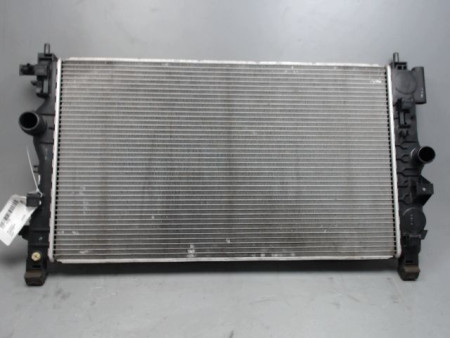 RADIATEUR OPEL ASTRA