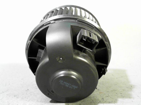 MOTEUR VENTILATEUR CHAUFFAGE FORD FOCUS