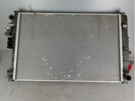 RADIATEUR OPEL INSIGNIA