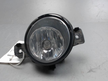 PHARE ANTIBROUILLARD AVANT DROIT NISSAN PRIMERA 2002-