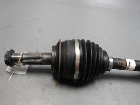 TRANSMISSION AVANT GAUCHE TOYOTA HILUX  X-TRA CABINE 2.5 D-4D 4WD 