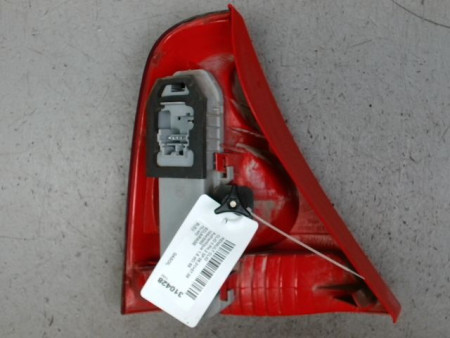 FEU ARRIERE DROIT RENAULT CLIO II PH.2 01-06