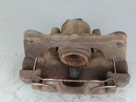 ETRIER DE FREIN AVANT DROIT AUDI A4 2 AVANT PHASE 1 BREAK GASOI