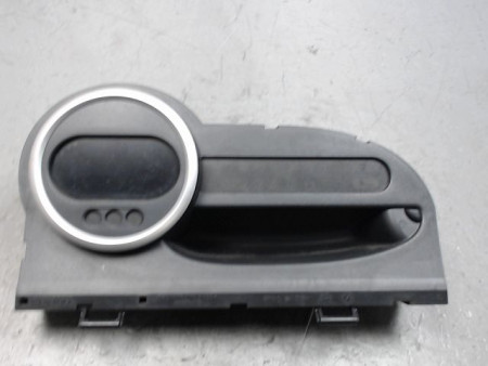 BLOC COMPTEURS RENAULT TWINGO 2 2007-