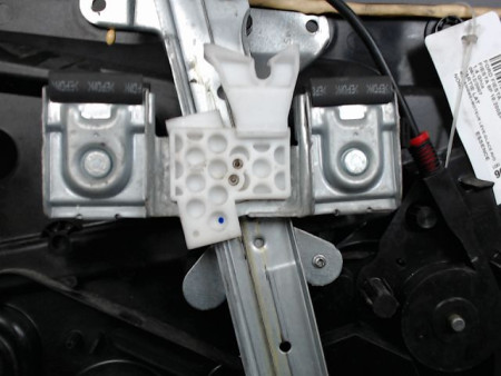 MECANISME+MOTEUR LEVE-GLACE AVANT DROIT FORD FIESTA 2005-